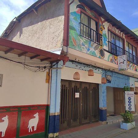 La Casona Hostel Guatapé Exterior foto